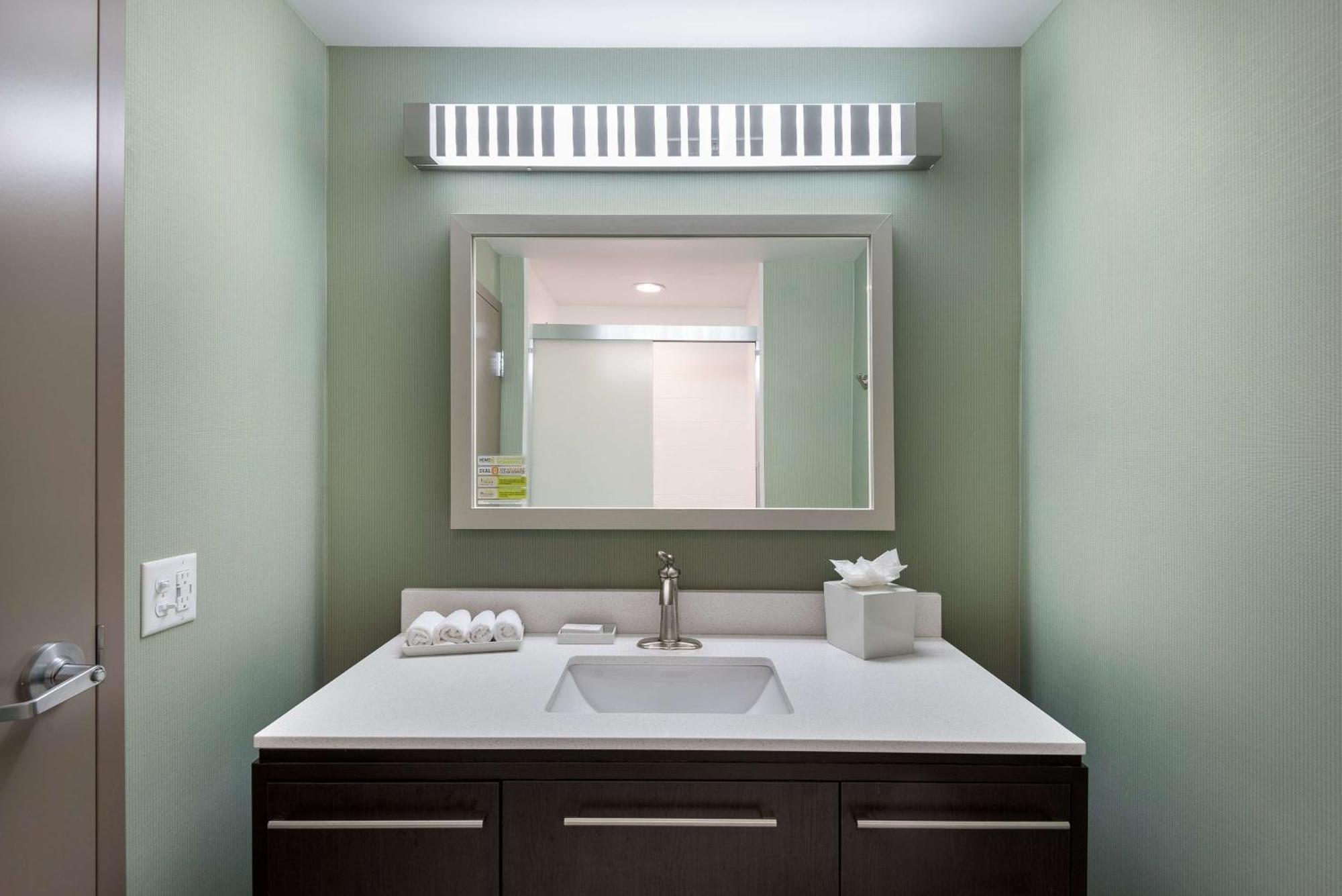Home2 Suites By Hilton Charlotte University Research Park Kültér fotó